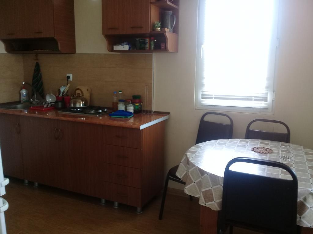 Tlt Guest House Telavi Exterior photo