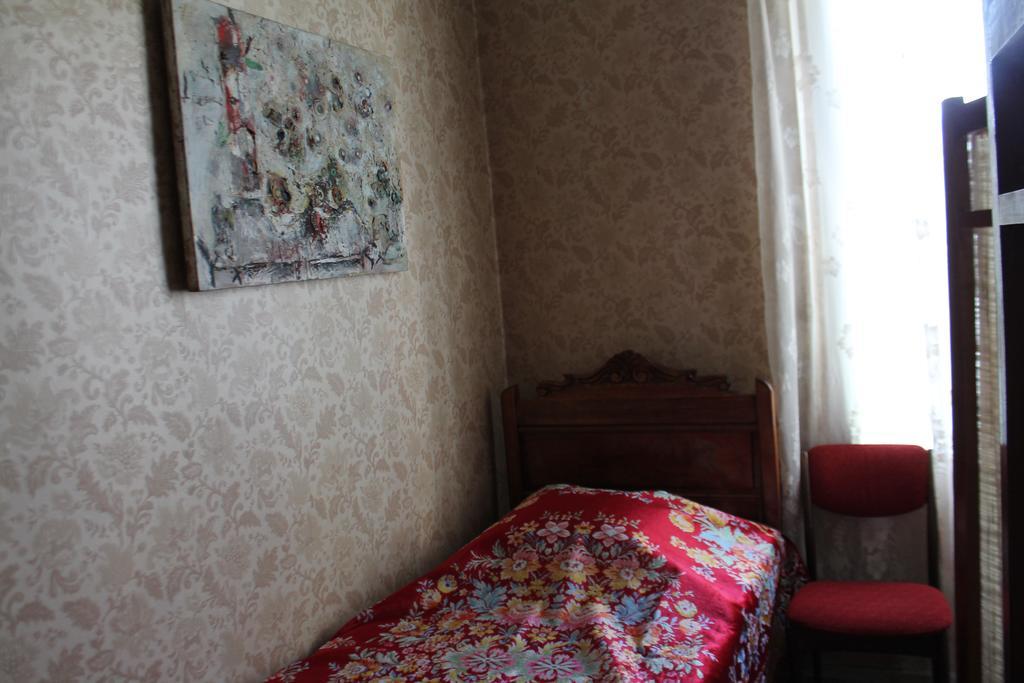 Tlt Guest House Telavi Exterior photo